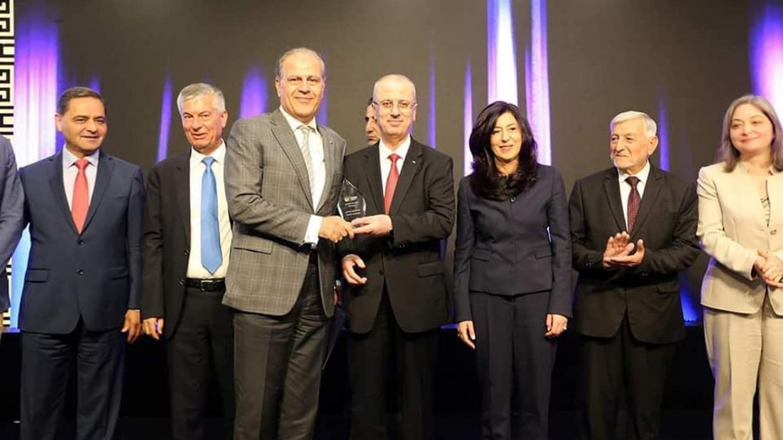 The Palestinian company Al Ard received two awards this year as the largest Palestinian exporter of oil and agricultural products.