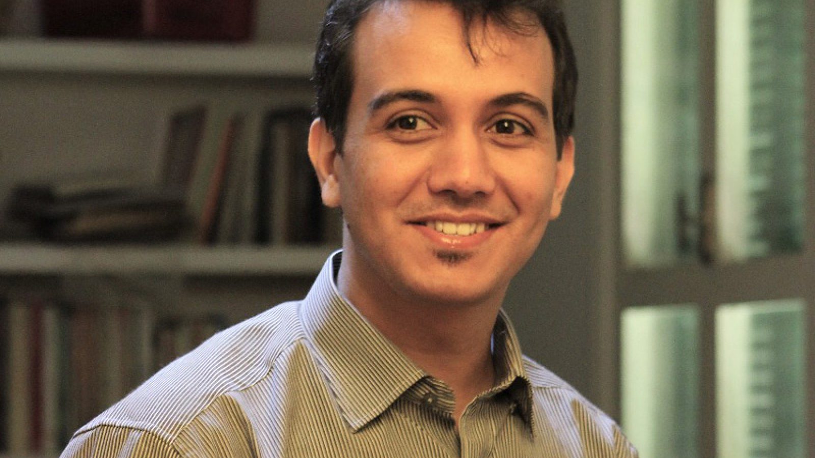 Algerian journalist and author, Miloud Yabrir